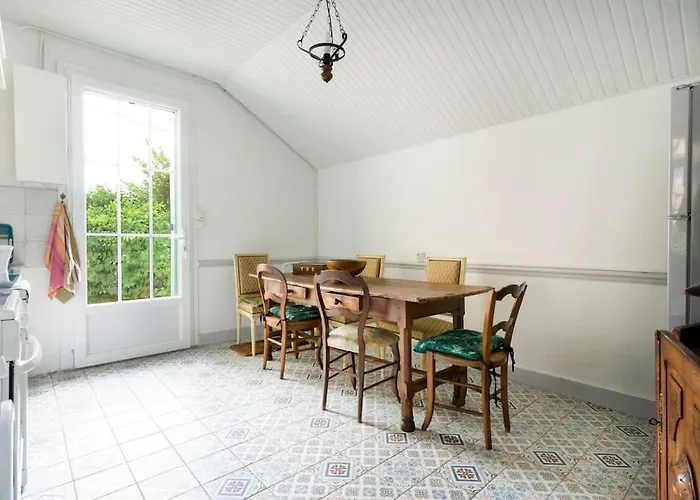 Coutrillonne Pres St Emilion Clim Salon * Coutras